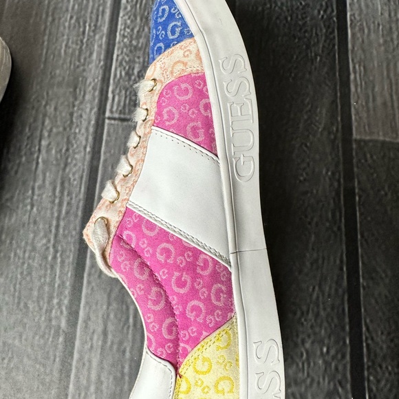 Guess Y2K Multicolor Pink Blue Yellow Sneakers Womens 10 - Picture 5 of 10